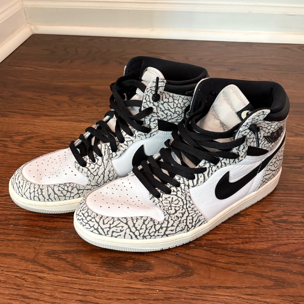Nike Air Jordan 1 Retro High OG White Cement